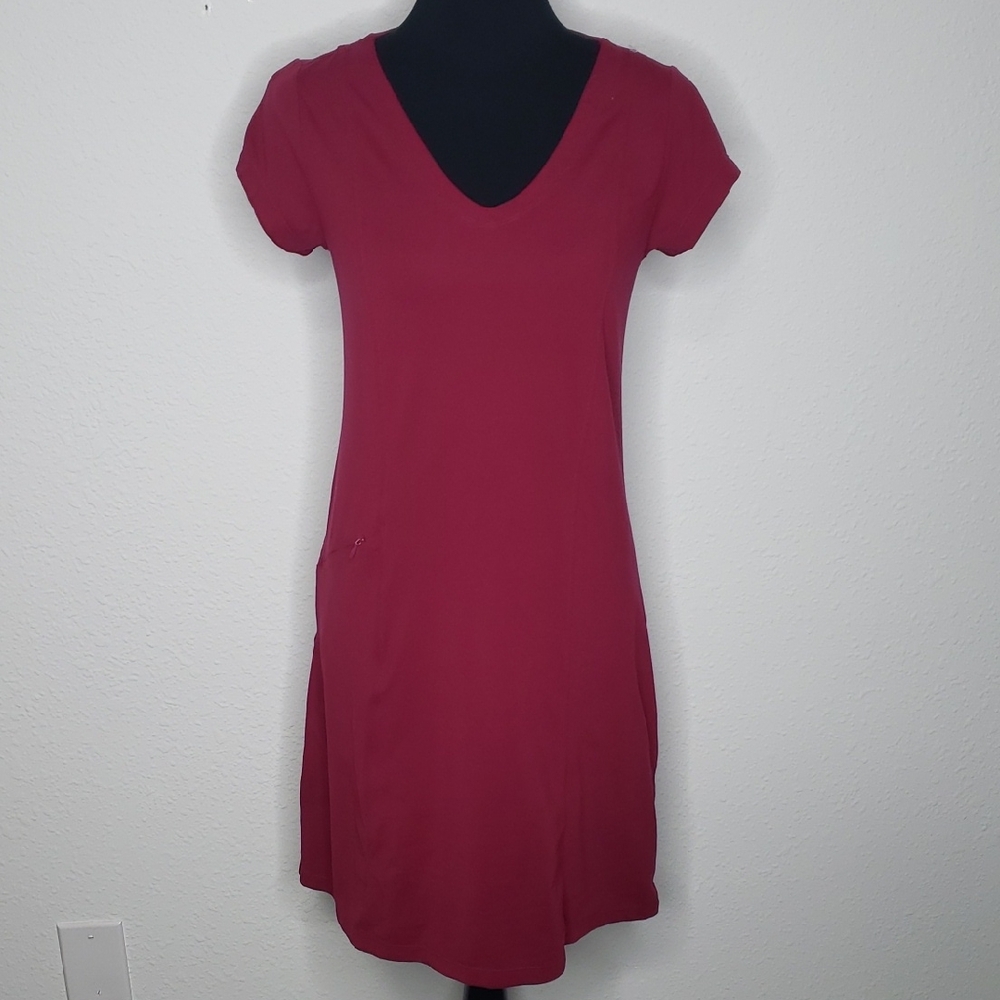 Toad&Co Aquaculture Short Sleeves V Neck Stretch Mini Dress Size M Outdoor Red